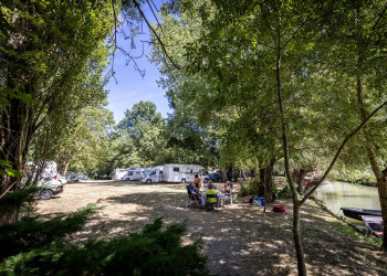 Air camping car